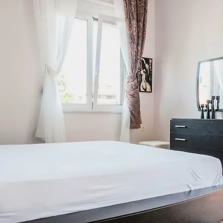 Mercedes Apartament